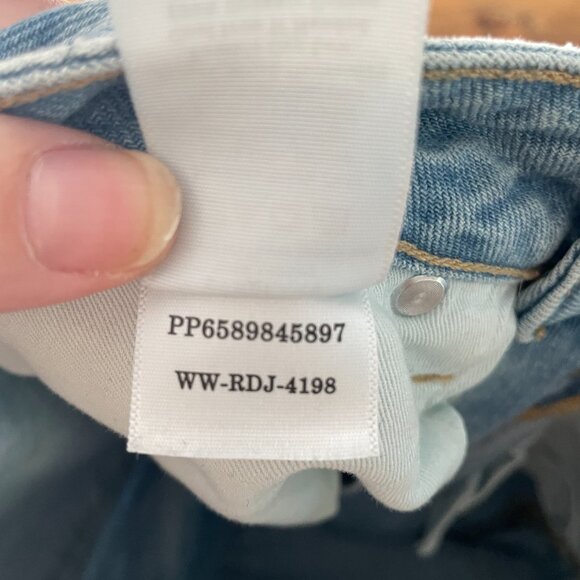 The '90s Cheeky Hourglass Jean size 30, 26.5" inseam - Picture 8 of 8